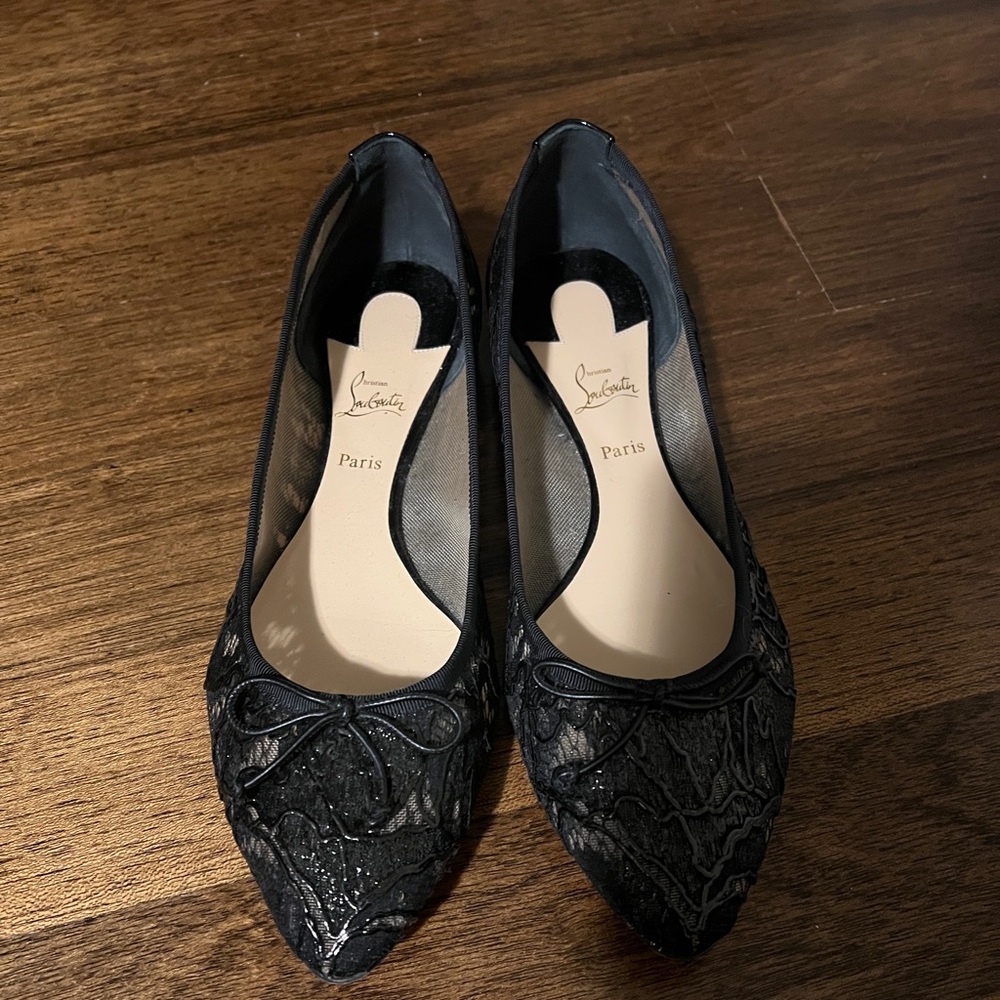 Christian Louboutin Lace flat size 40